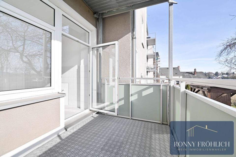 Thumbnail-Stadtleben neu definiert: Lichtdurchflutete 3 Raum Wohnoase mit Balkon, Fernblick, Garten,Stellplatz