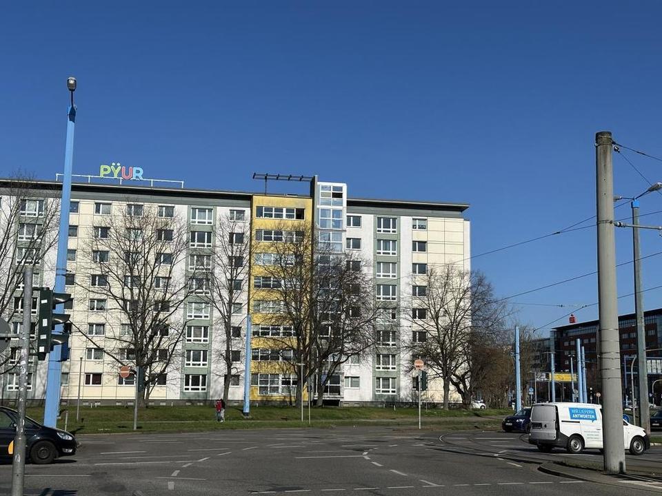 Thumbnail-Attraktive Dachwerbefläche in stark frequentierter Lage