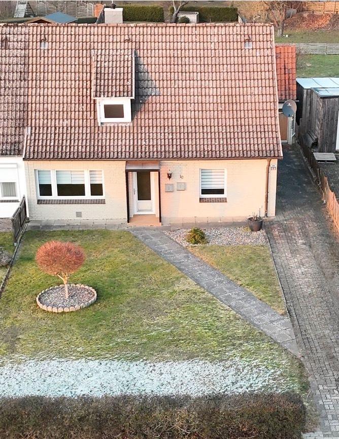 Thumbnail-PROVISIONSFREI: DHH in Lauenburg - 139 qm, 1012 qm Grundstück