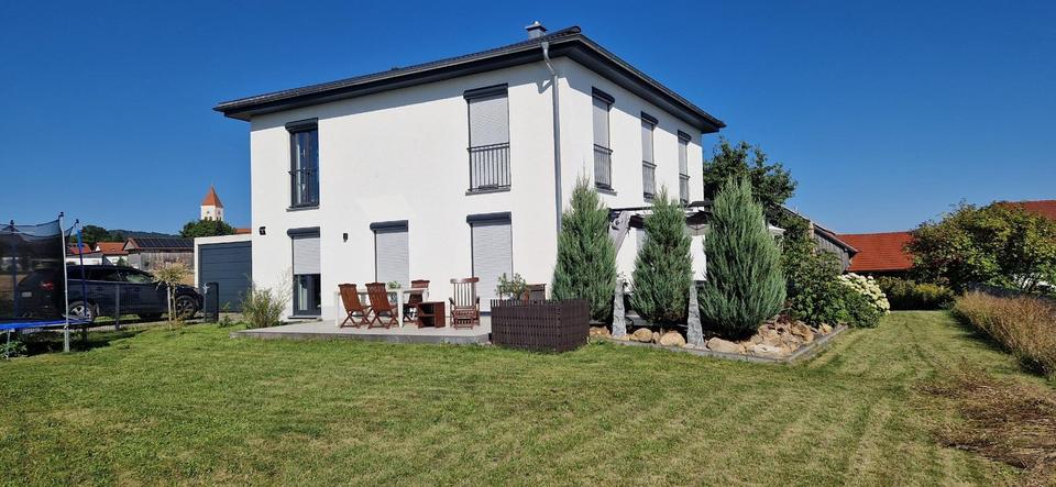 Thumbnail-EFH massiv Toskana, 173 m², 5 Zi., Kü., 3× Bad, KFW55, Gr.876 m²