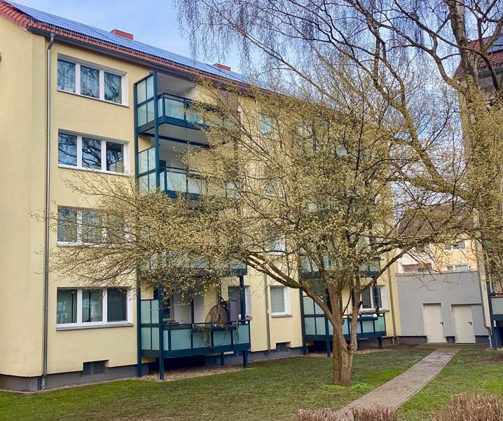 Thumbnail-Schöne 3,5-Zimmer-Wohnung mit Tageslichtbad und 2 Balkone