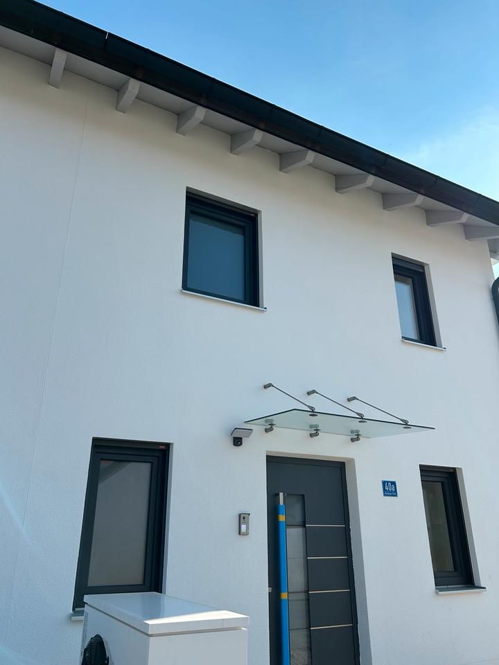 Thumbnail-Doppelhaushälfte Erstbezug