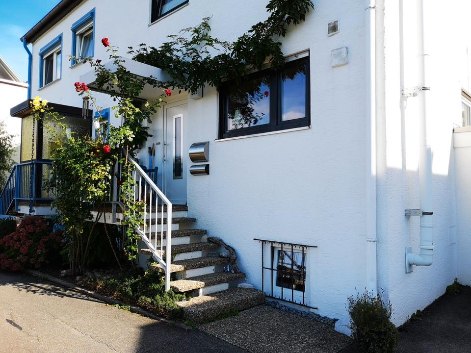 Thumbnail-Lichtdurchflutete 6,5-Zimmer-Doppelhaushälfte Stuttgart-Österfeld