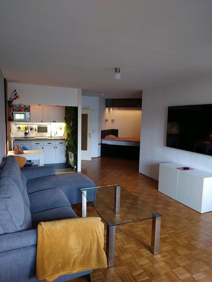 Thumbnail-1-Zimmerwohnung (Studio) mitten in City-West zur Zwischenmiete