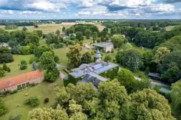 Thumbnail-Familienwohnung in Herrenhaus in SonnebergThüringen