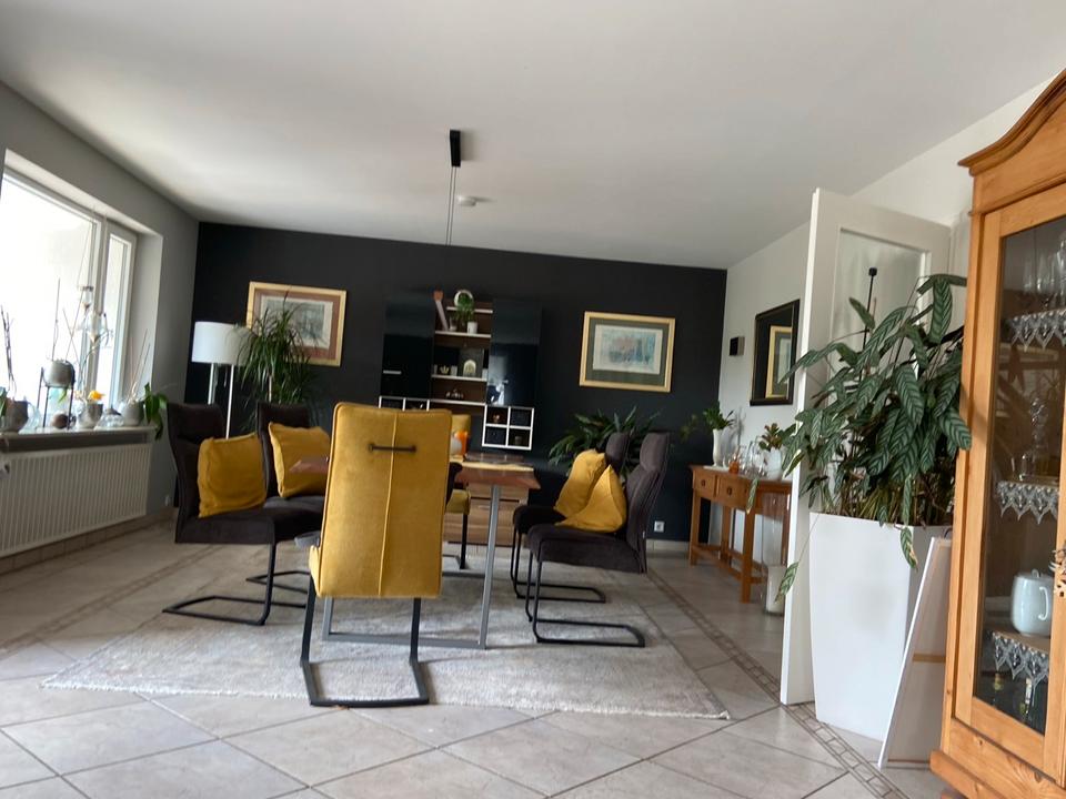 Thumbnail-Bungalow mit Einliegerwohnung