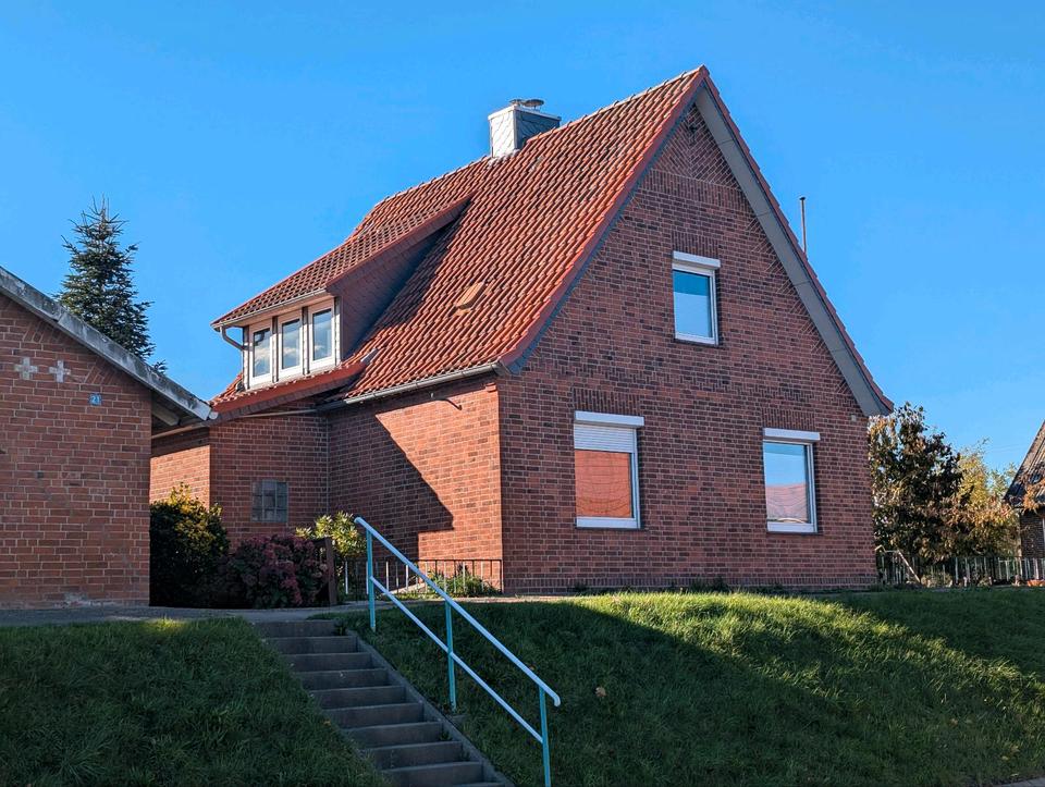 Thumbnail-Frisch renoviertes Haus direkt an der Lühe zu vermieten