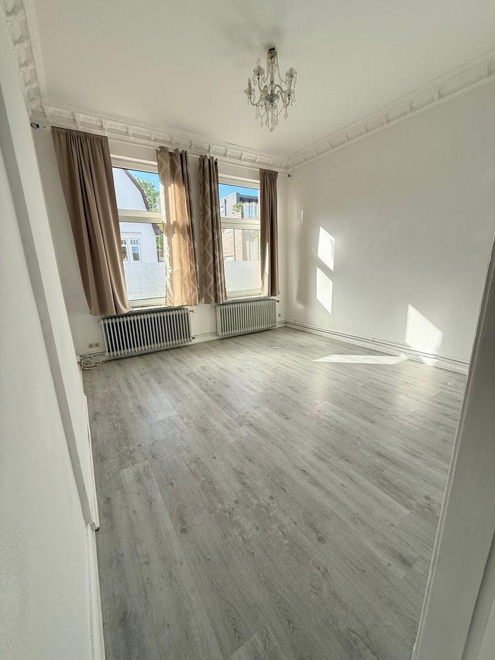 Thumbnail-4-Zimmer-Erdgeschosswohnung mit Garten in Varel zu vermieten