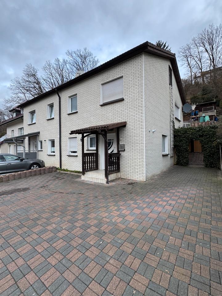 Thumbnail-Charmante Doppelhaushälfte in ruhiger Einbahnstraße. (Reichshof)