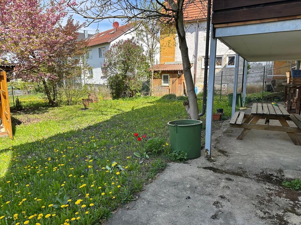 Thumbnail-4-Zimmer- Wohnung, WG- geeignet, im 1 OG mit Balkon