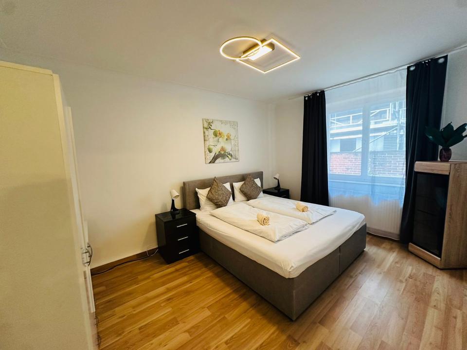 Thumbnail-Schönes Zimmer in 3-er WG (16 qm)