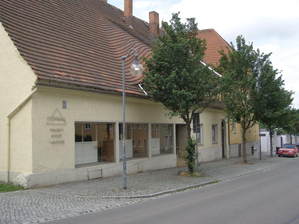 Thumbnail-LadenBüroCafe alles ist möglich oder doch wieder Brauerei