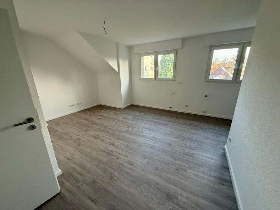 Thumbnail-Kernsanierte 1,5-Zimmer Wohnung mit neuem Badezimmer