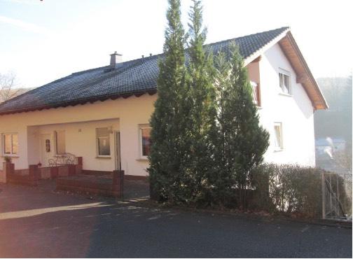 Thumbnail-Schöne große Wohnung auf 2 Etagen in Herrstein