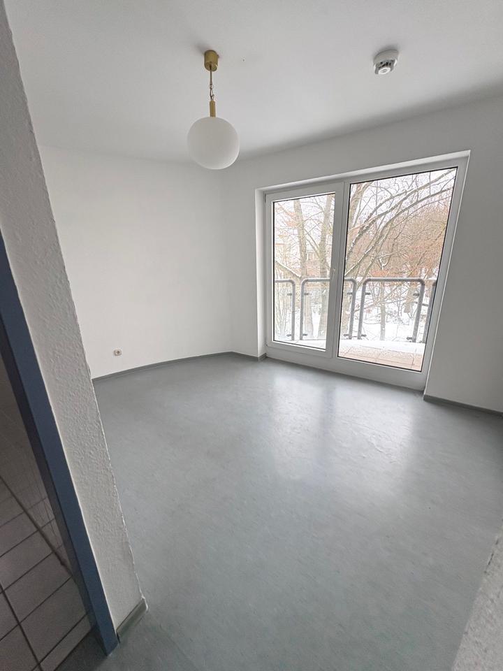 Thumbnail-Charmante Dachgeschosswohnung mit Balkon in Braunschweig