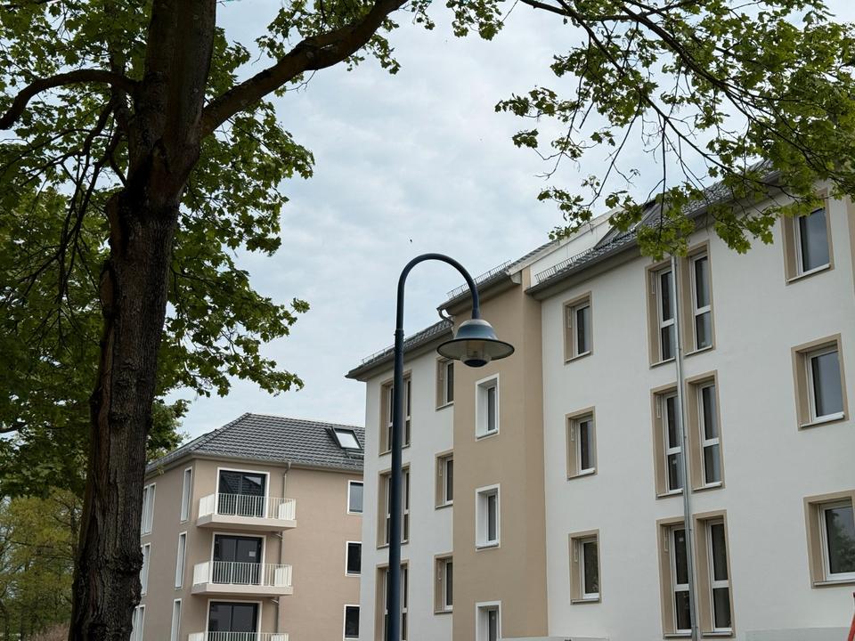 Thumbnail-Traumhafte 4-Zimmerwohnung mit Terrasse in DD-Klotzsche - Erstbezug