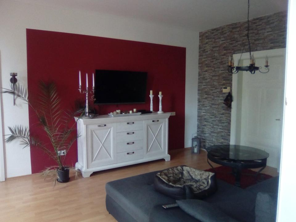 Thumbnail-Sehr schöne 2,5 Zimmer-Wohnung auf dem Land mit Garten