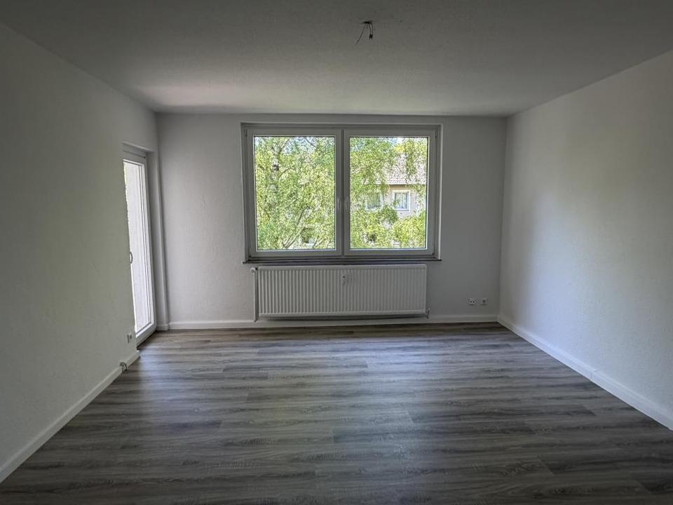 Thumbnail-+++ Zuhause wohlfühlen! Renovierte 3-Raumwohnung mit Balkon +++