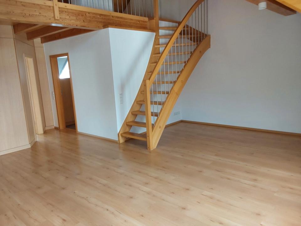 Thumbnail-Attraktive 4-Zimmer Dachgeschosswohnung mit Balkon in Brensbach