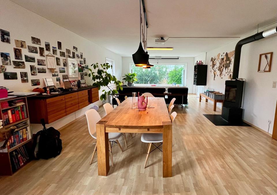 Thumbnail-Große 4-Zimmer-Erdgeschoss-Wohnung ca. 145 qm