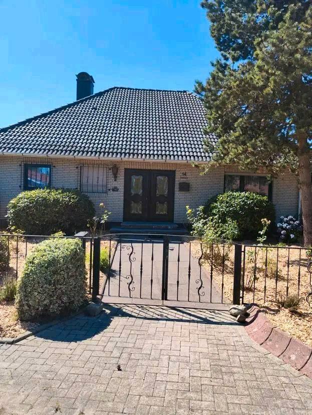 Thumbnail-Einfamilienhaus mieten in ruhiger Gegend (Fotos aktualisiert)