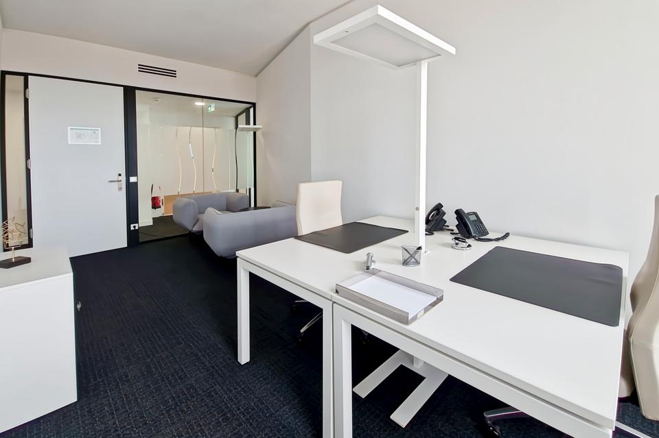 Thumbnail-Privater Büroraum für 5 Person in SIGNATURE HafenCity