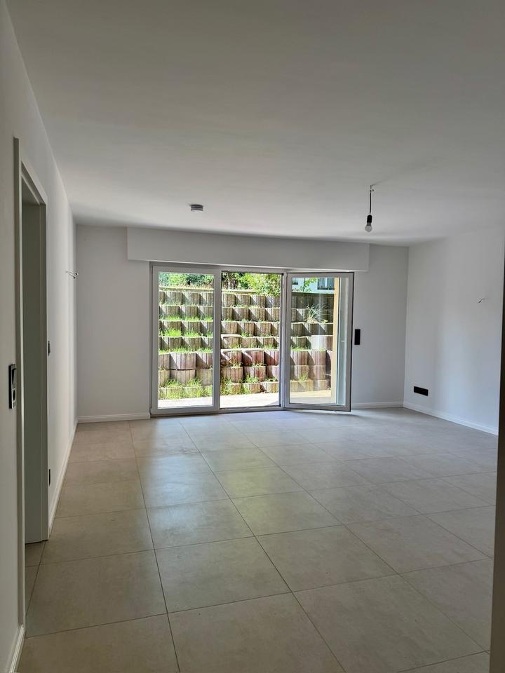 Thumbnail-Moderne 2-Zi.-Wohnung mit Terrasse & EBK in Raben Steinfeld