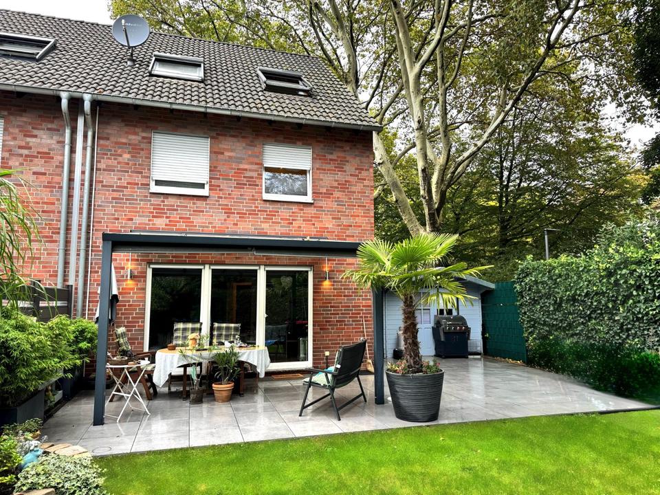 Thumbnail-Großzügiges Reihenhaus mit Garten und Garage in Gelsenkirchen