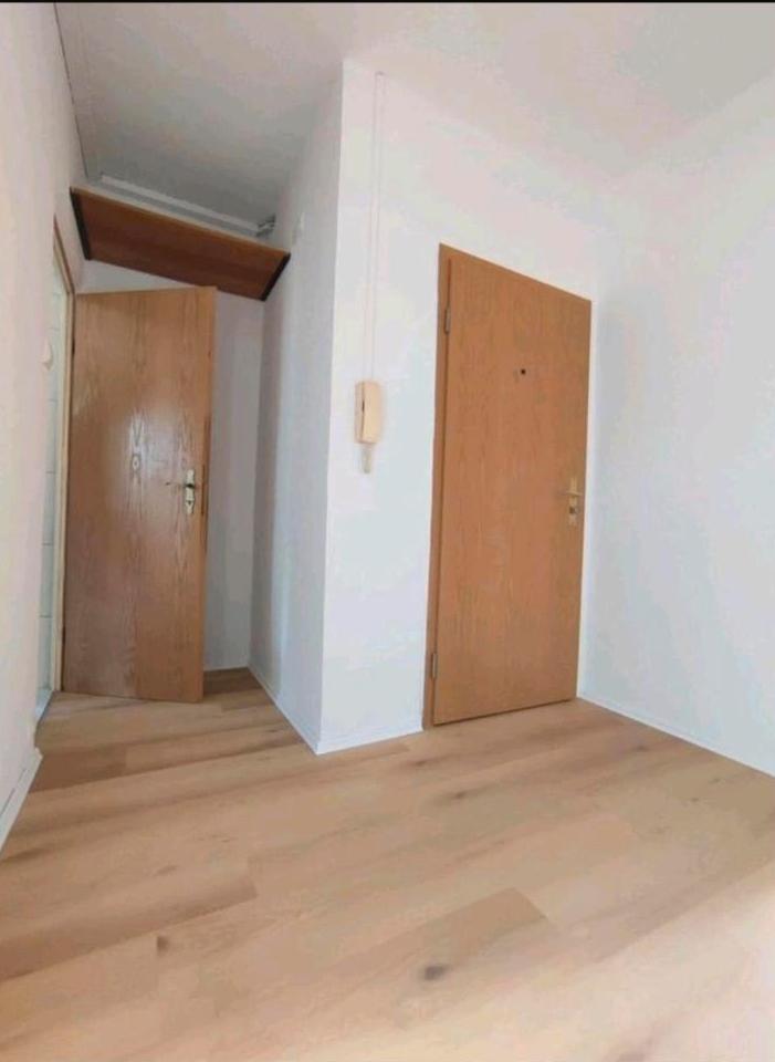 Thumbnail-57m2 Wohnung - saniert und gut vermietet in Zeithain