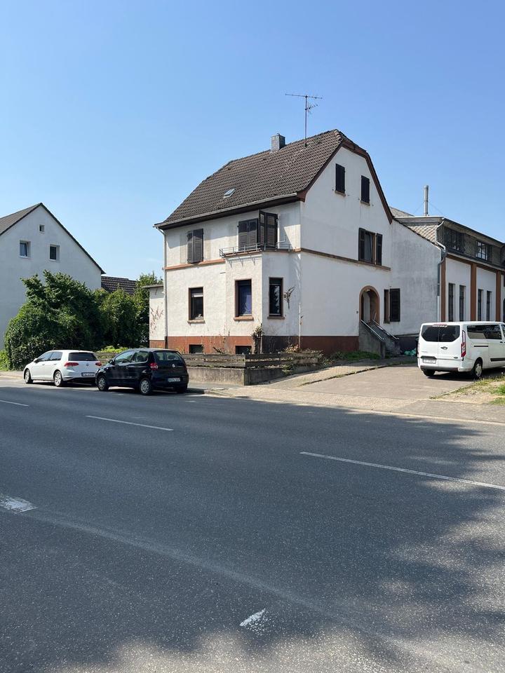 Thumbnail-Haus mit 6 Zimmern als Handwerkerunterkunft zu vermieten