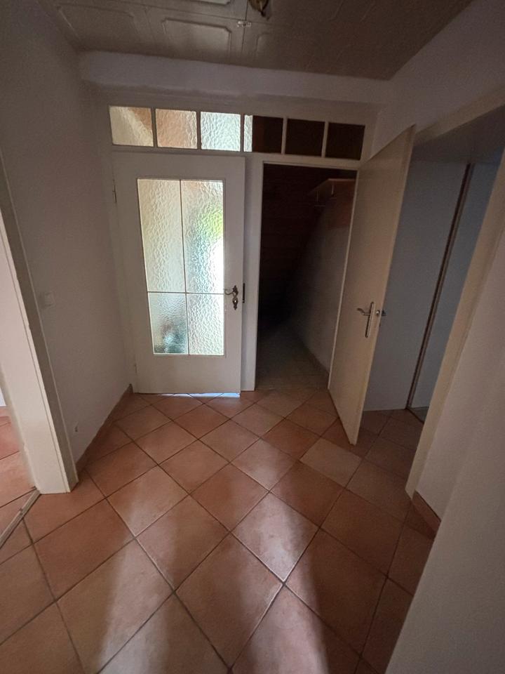 Thumbnail-Schöne renovierte 3-Zimmer-Wohnung mit Balkon & Terrasse