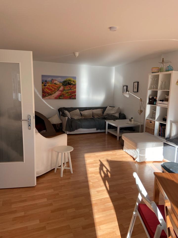 Thumbnail-Schöne und helle 3ZKB-Wohnung in Dansenberg zu vermieten