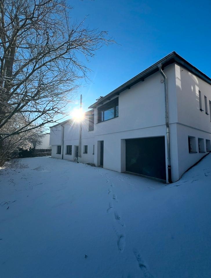 Thumbnail-EINFAMILIEN HAUS NEU SANIERT POOLHAUS Schöner Garten