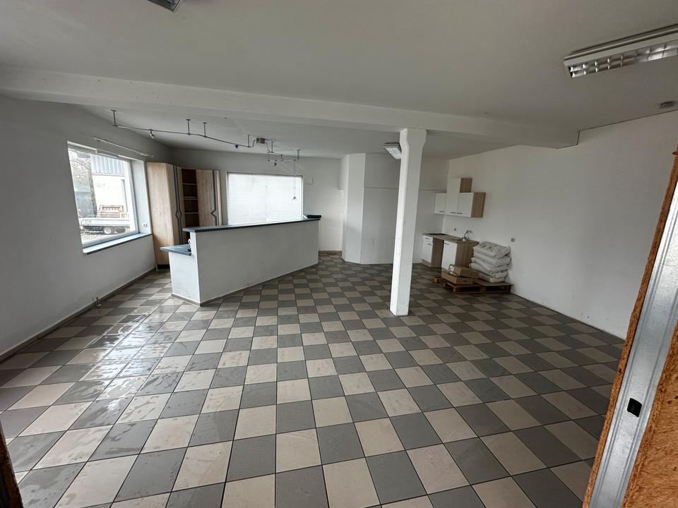 Thumbnail-Gewerbefläche mit Theke Vilshofen an der DonauPleinting