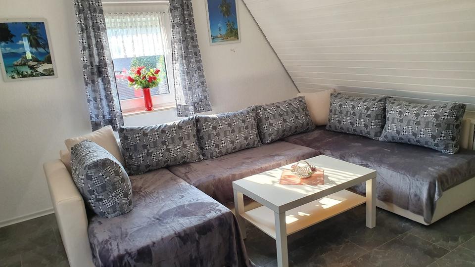 Thumbnail-Vermiete gemühtliche Dachgeschoßwohnung