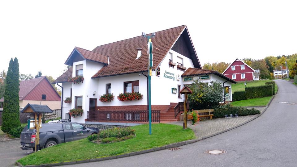 Thumbnail-Wohn- oder Gewerbeimmobilie mit über 2.000 qm Grundstück in TH