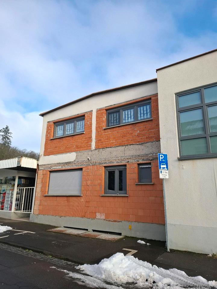 Thumbnail-Mehrfamilienhaus mit erheblichem Entwicklungspotenzial