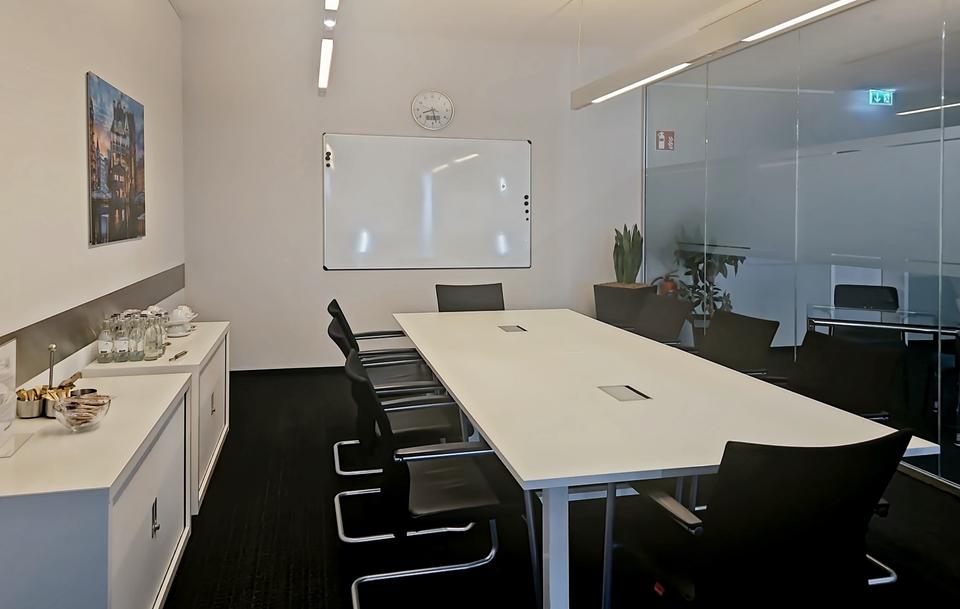 Thumbnail-Privater Büroraum für 4 Person in Regus Neuer Wall