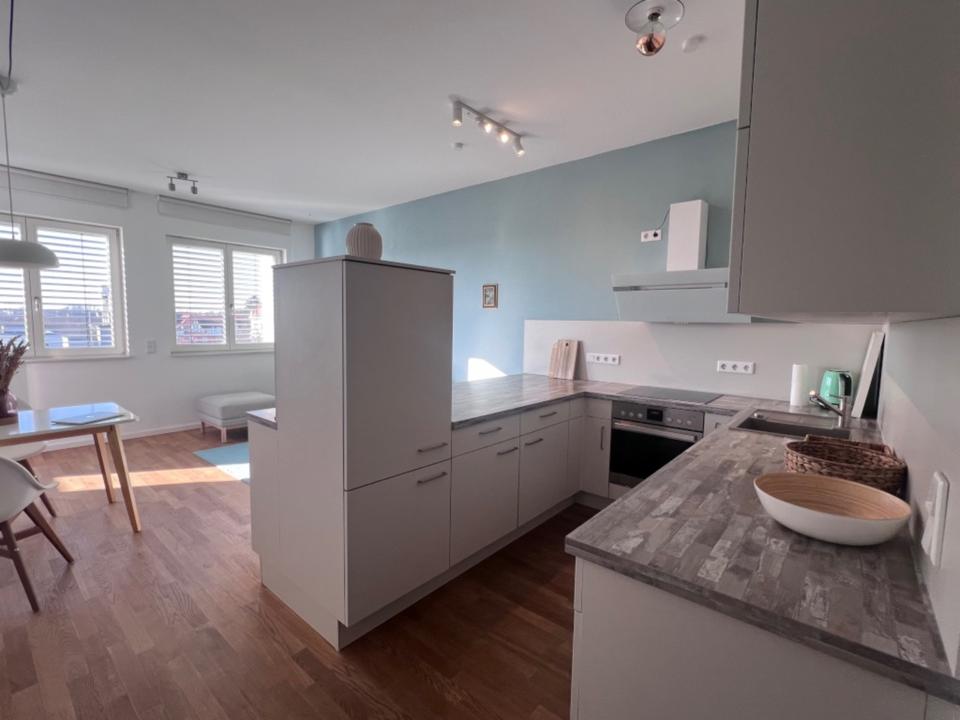 Thumbnail-Wohnung Neukölln, 2 Zimmer, 61qm , möbliert, Küche, großer Balkon