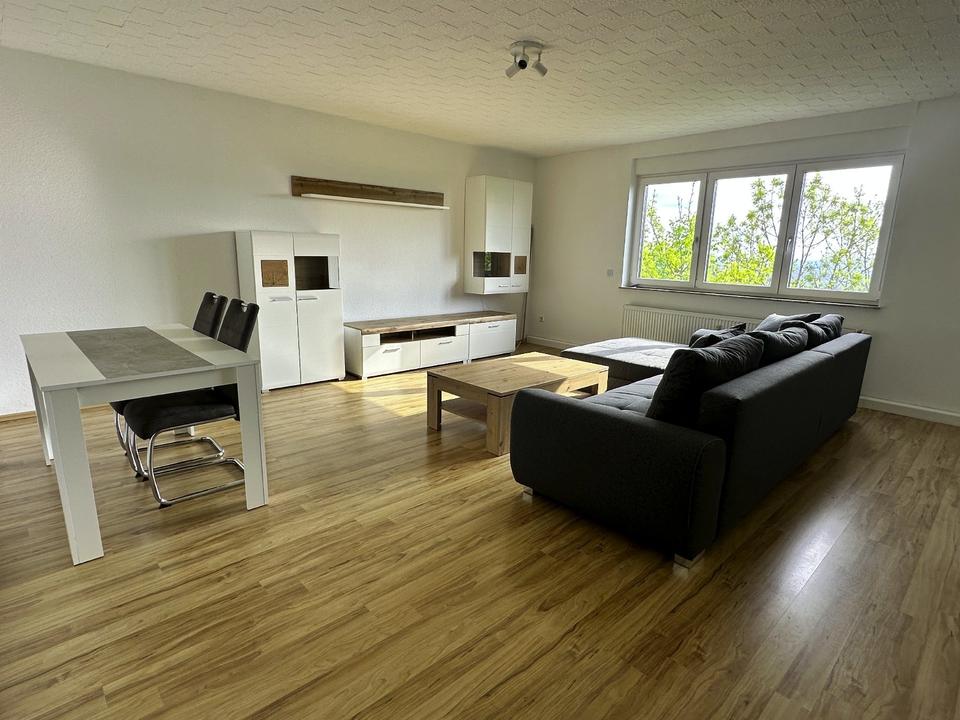 Thumbnail-2-Zimmer-Küche-Bad-Wohnung mit traumhaftem Blick in Amöneburg