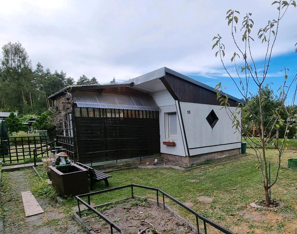 Thumbnail-Kleingarten in 01454 Radeberg, KGV Heideeck - mit massiver Laube.