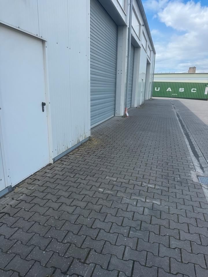 Thumbnail-Lagerhalle