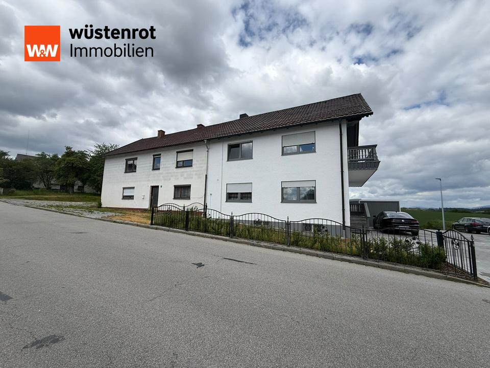 Thumbnail-Gemütliche 2-Zimmerwohnung mit Blick auf das Kloster Schweiklberg
