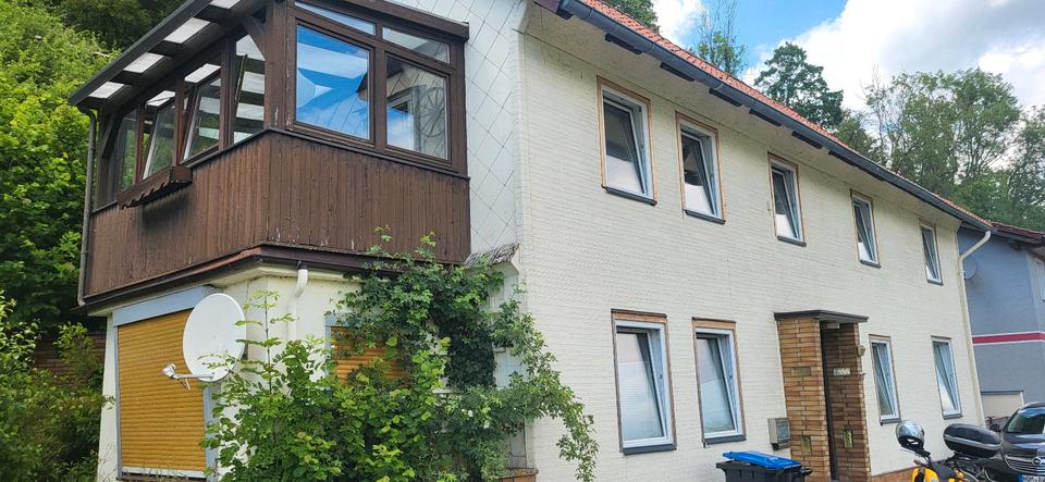 Thumbnail-Wohnhaus mit Garage und Garten