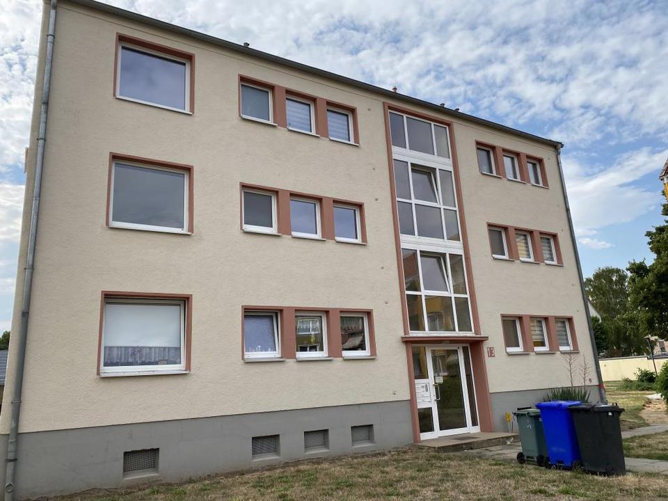 Thumbnail-***3-Zimmer-Wohnung mit Balkon und Duschbad mit Fenster***ruhige Lage!