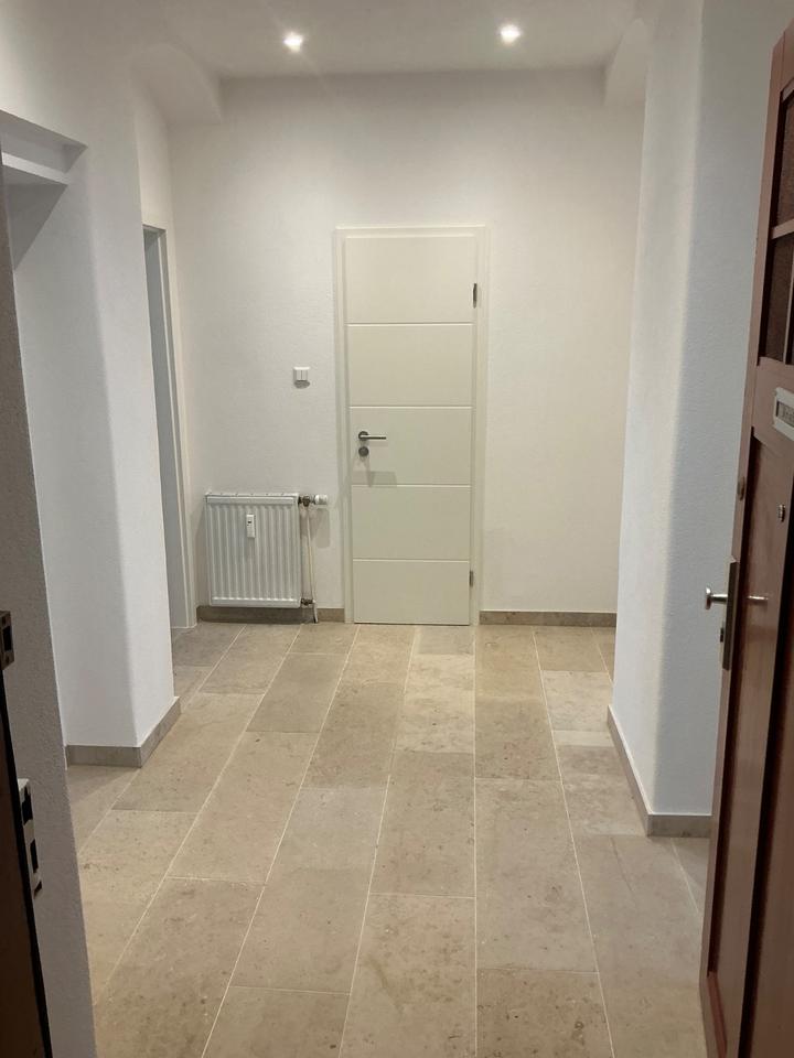 Thumbnail-Vermietung 4-Raum Wohnung Erstbezug EBK