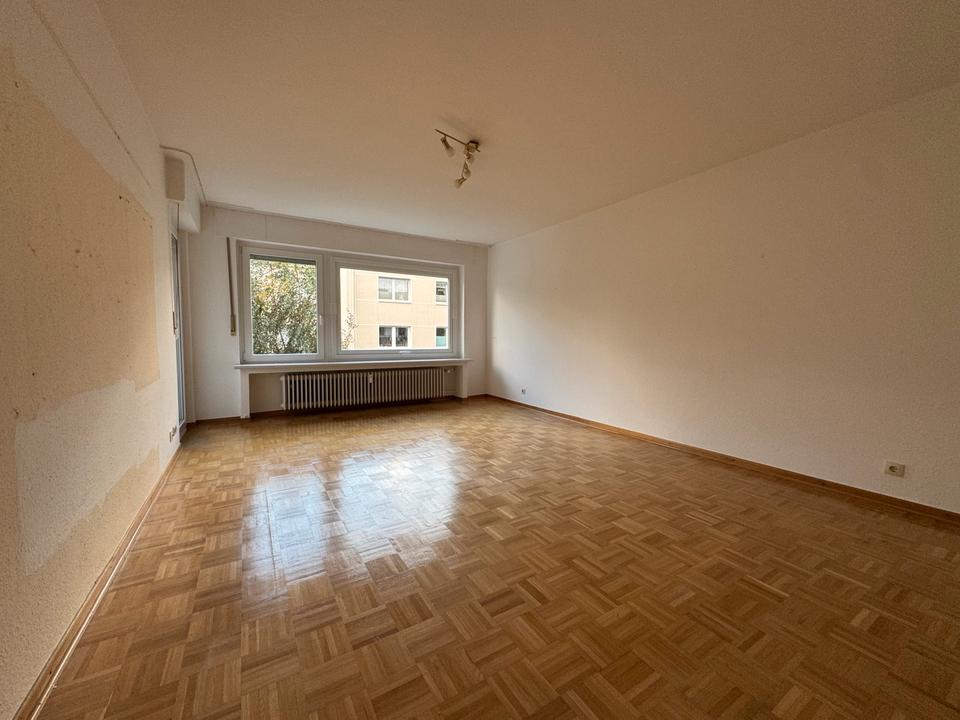 Thumbnail-Frisch renovierte 3-Zimmer Wohnung mit neuer EBK in ruhiger Lage