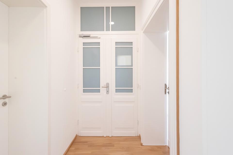 Thumbnail-Gemütliche Erdgeschosswohnung zum Erstbezug: 2 Zimmer, Balkon & Tageslichtbad - WE01