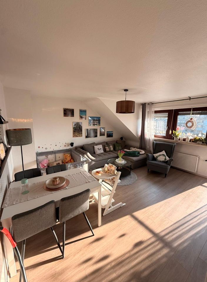 Thumbnail-Helle 3-Zimmer Dachgeschosswohnung mit Balkon in Aachen-Eilendorf
