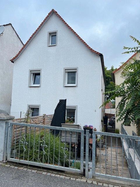 Thumbnail-Hübsches, freistehendes Häuschen ohne Garten